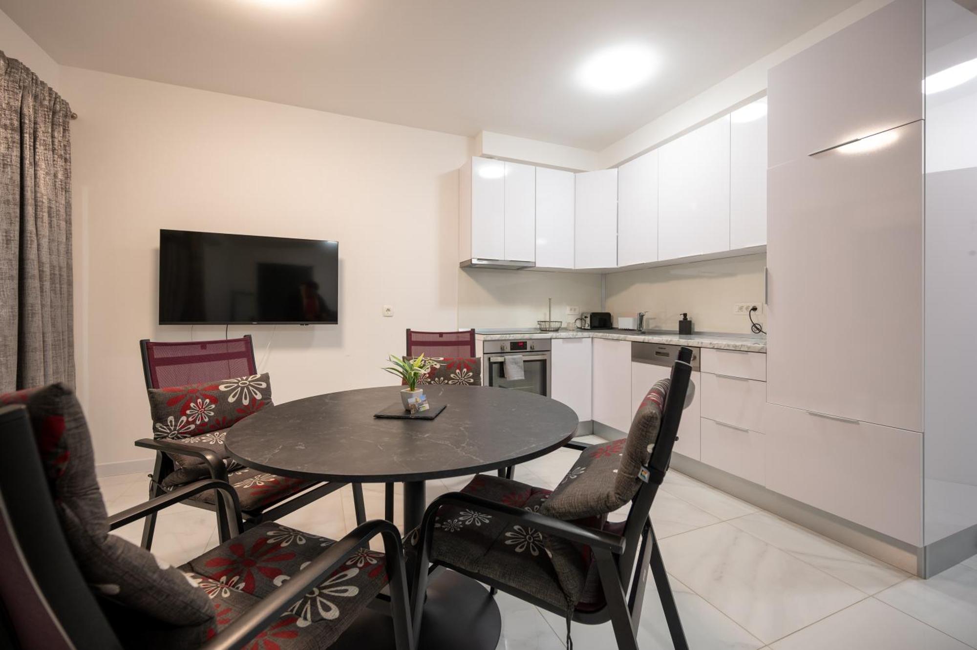Apartments Filipo Трогир Экстерьер фото
