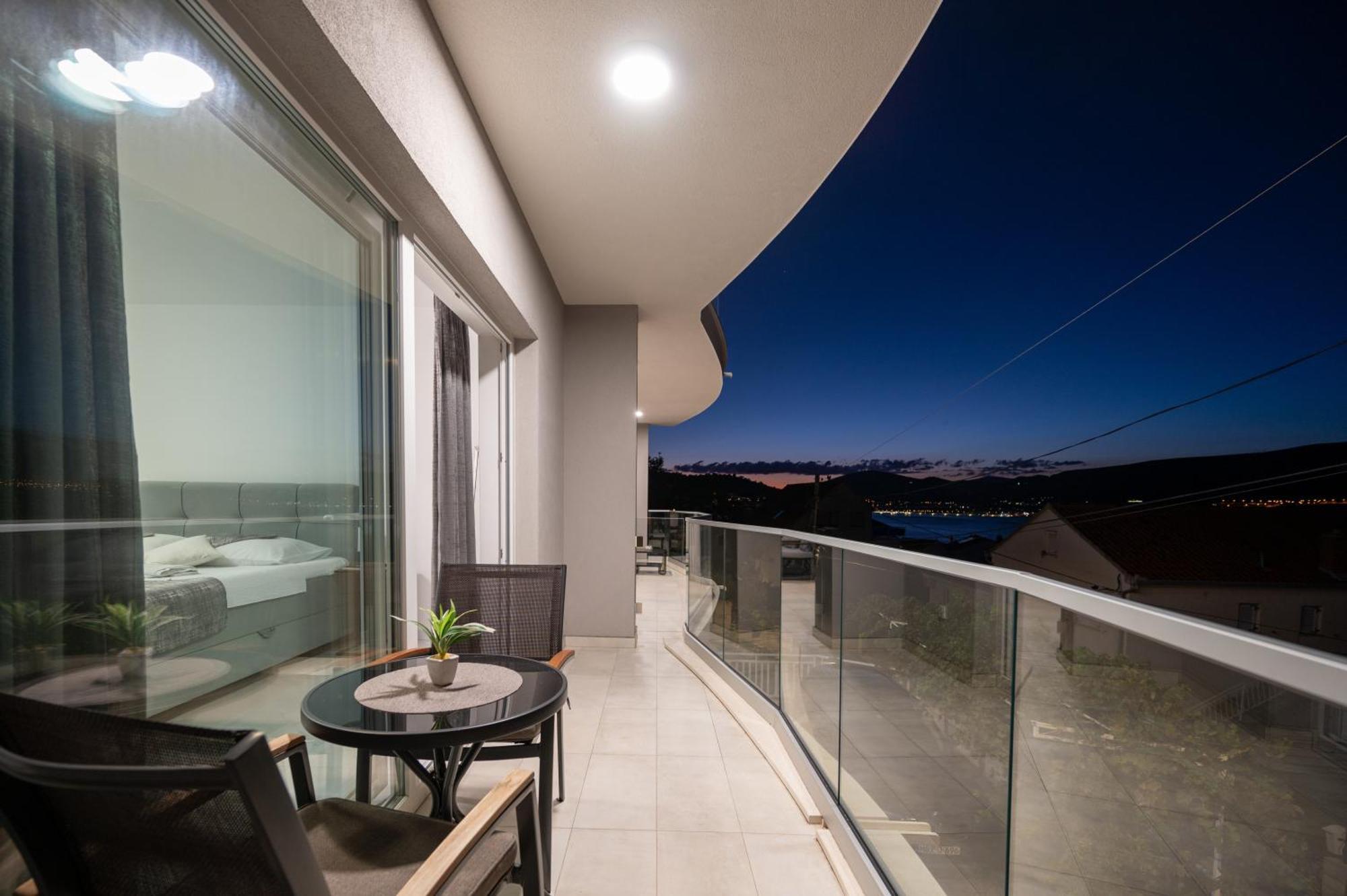 Apartments Filipo Трогир Экстерьер фото
