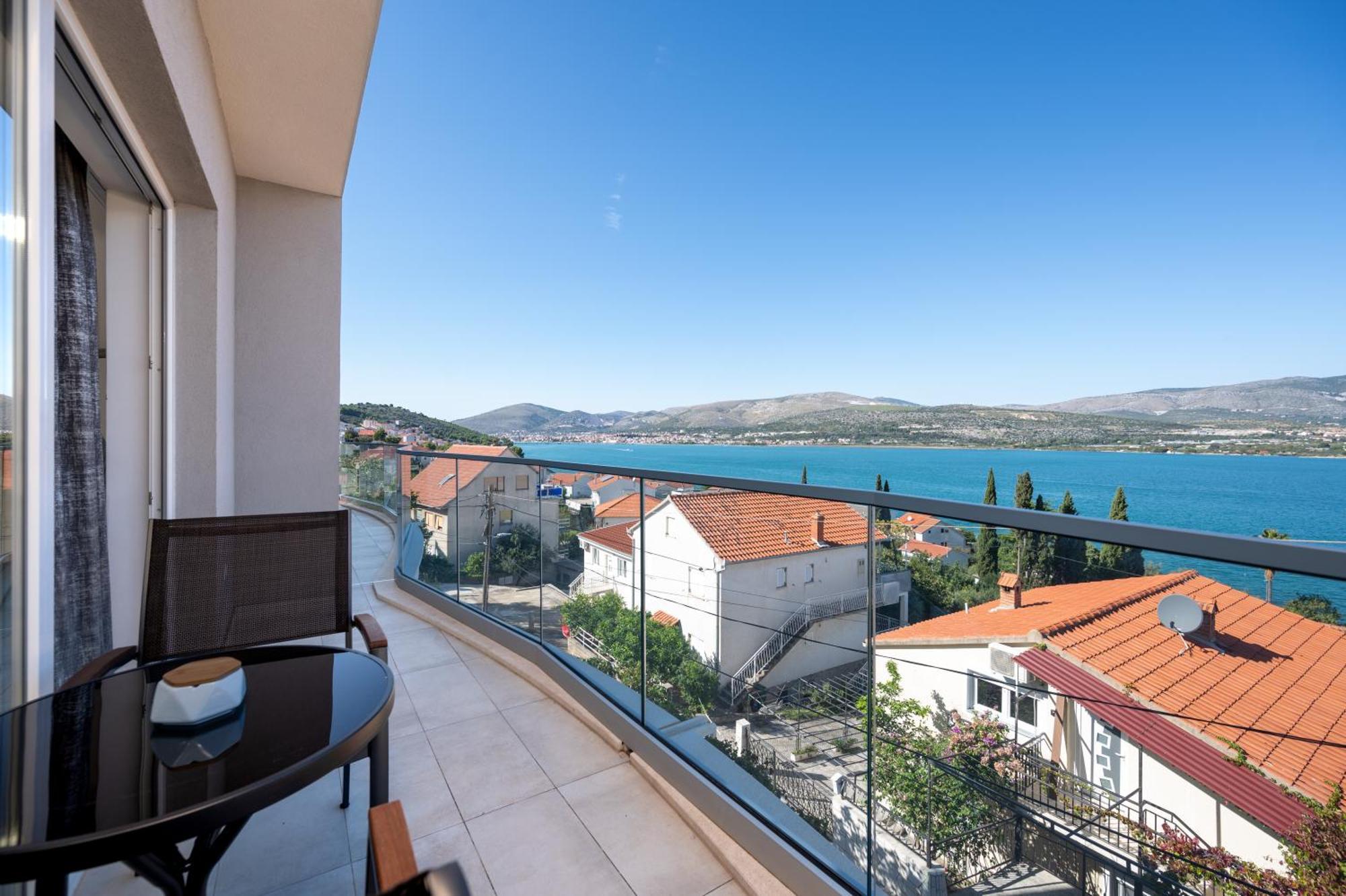 Apartments Filipo Трогир Экстерьер фото